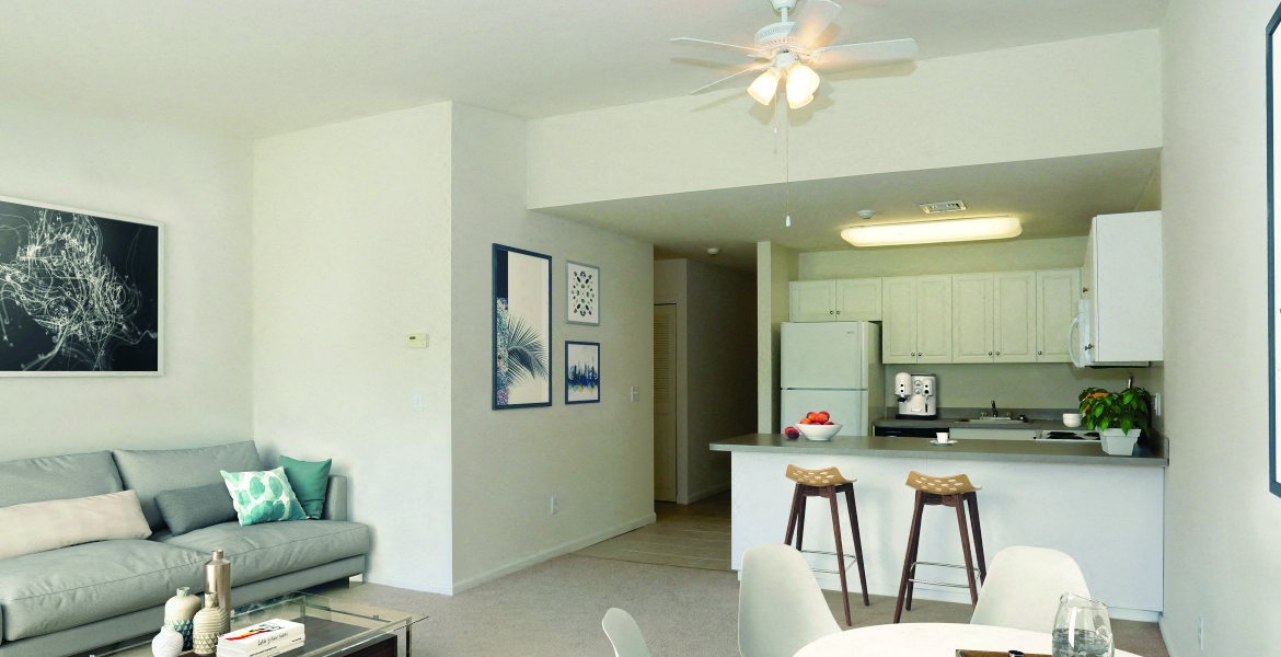 Apartments in Center Moriches Mirror Pond Luxury Apartments Photo